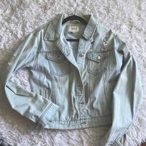Ripped denim jacket long sleeve